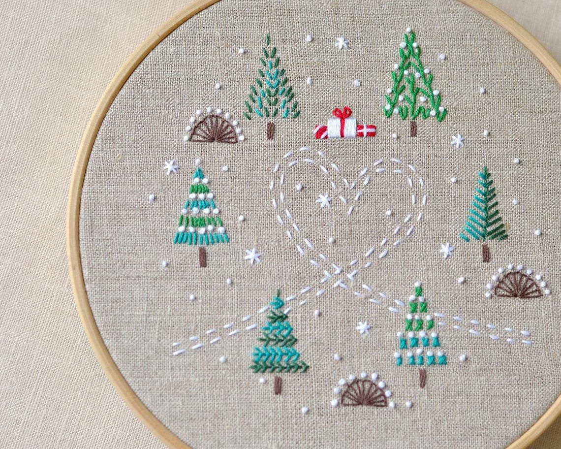 Christmas Hand Embroidery Patterns Instant Download Merry Christmas Intermediate Hand Embroidery Patterns Naive Needle At Thecottageneedle Winter December 25