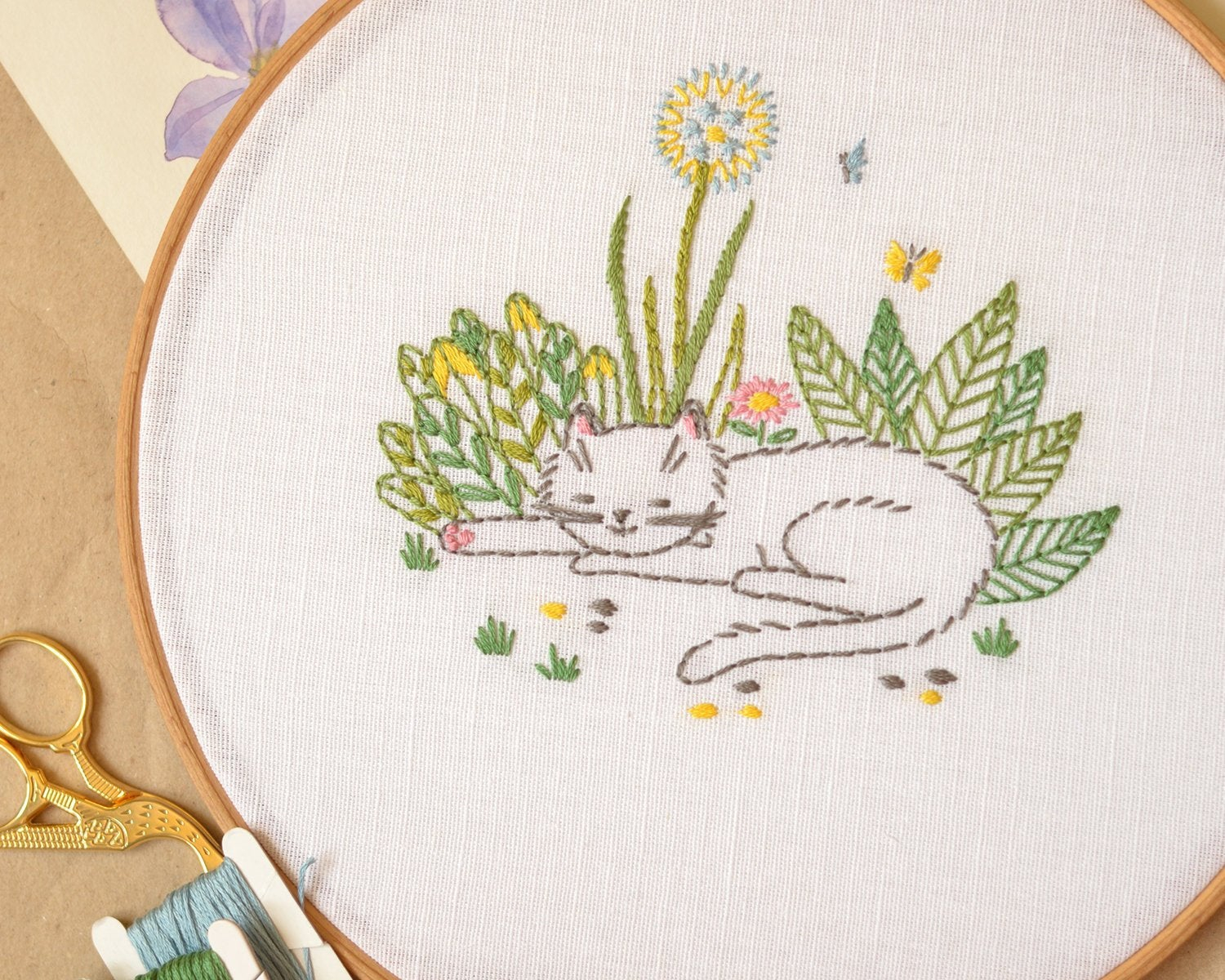 English Embroidery Patterns Cat And Dandelion Hand Embroidery Patterns Pdf Summer Garden Floral Embroidery Cute Gift Naiveneedle