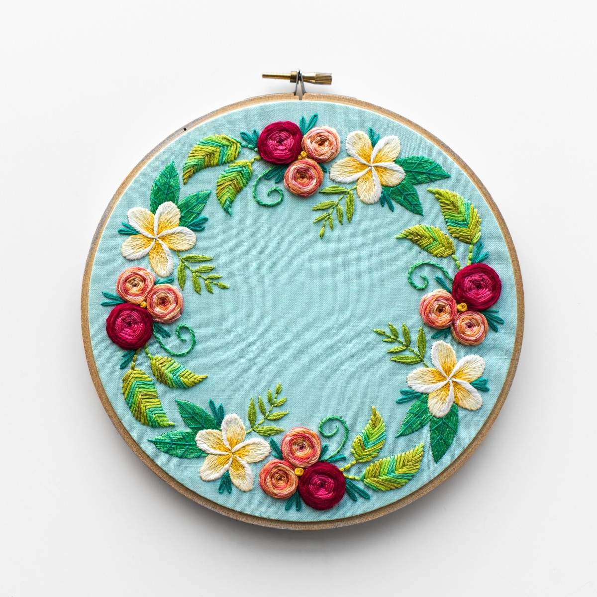 Hand Embroidery Flowers Patterns 5 Beginner Hand Embroidery Projects