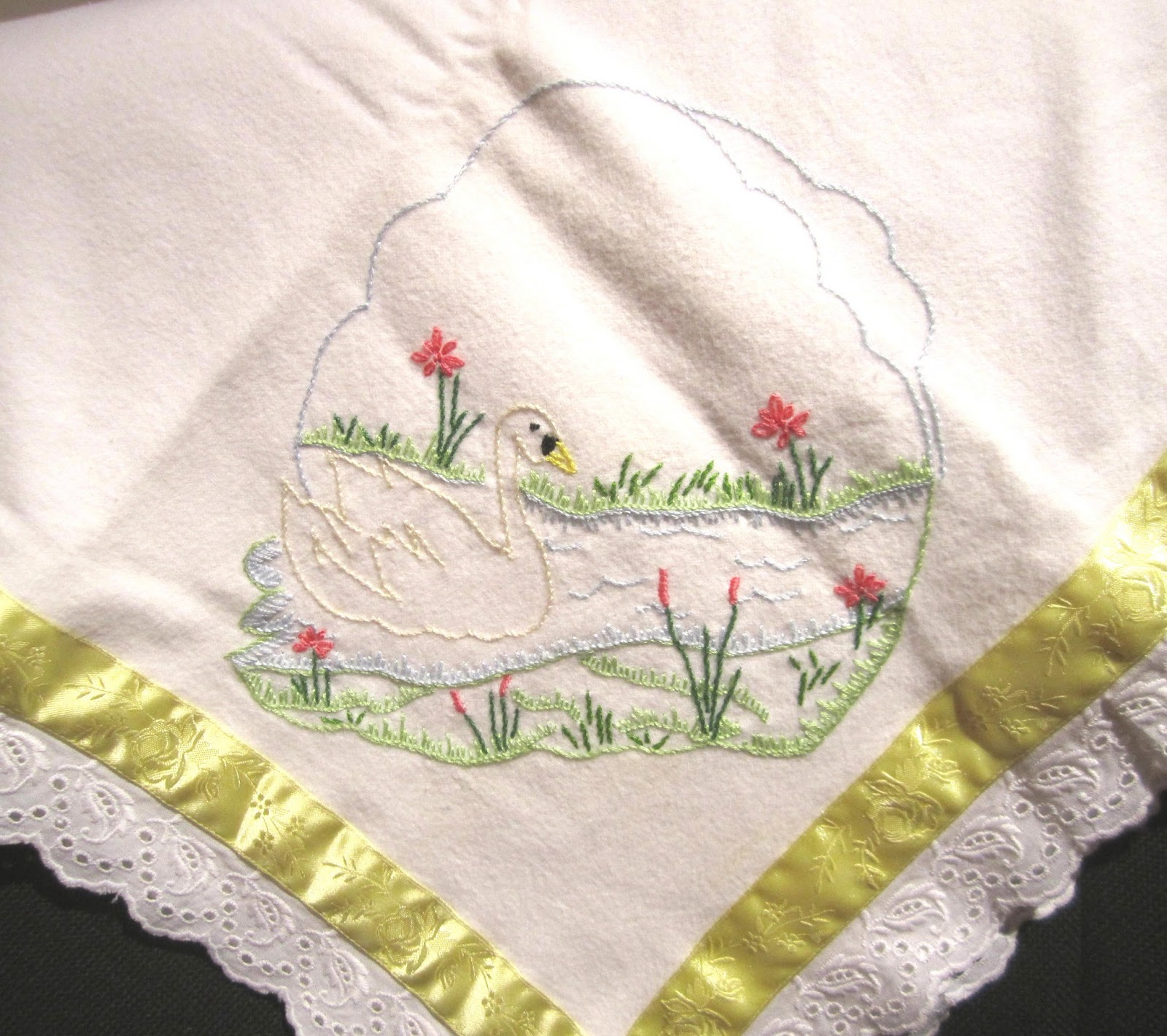 Hand Embroidery Patterns For Baby Quilts Gumleaf Stitch Designs Embroidery Machine Vs Hand