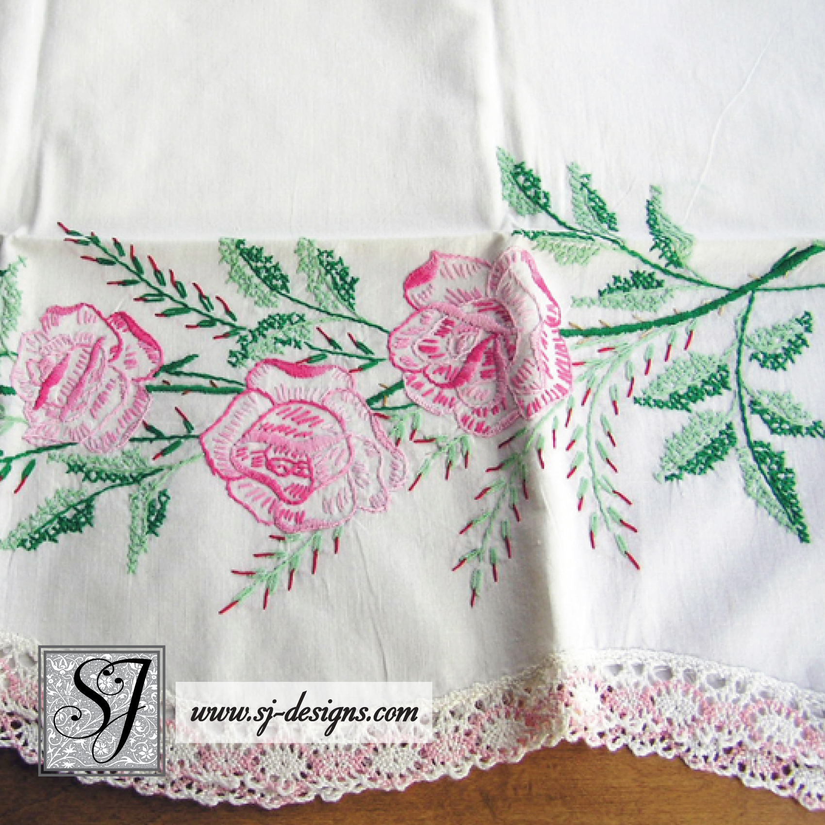Hand Embroidery Patterns For Pillowcases Embroidery Designs On Pillow Cases Photos Table And Pillow
