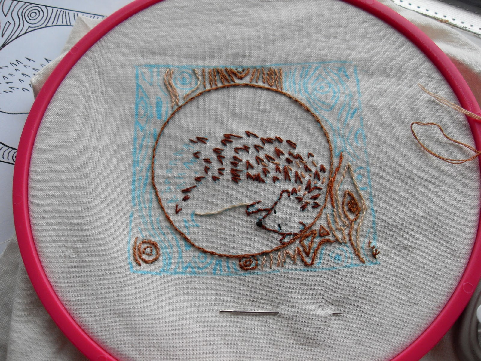 How To Transfer Embroidery Pattern Follow The White Bunny How To Transfer Embroidery Patterns