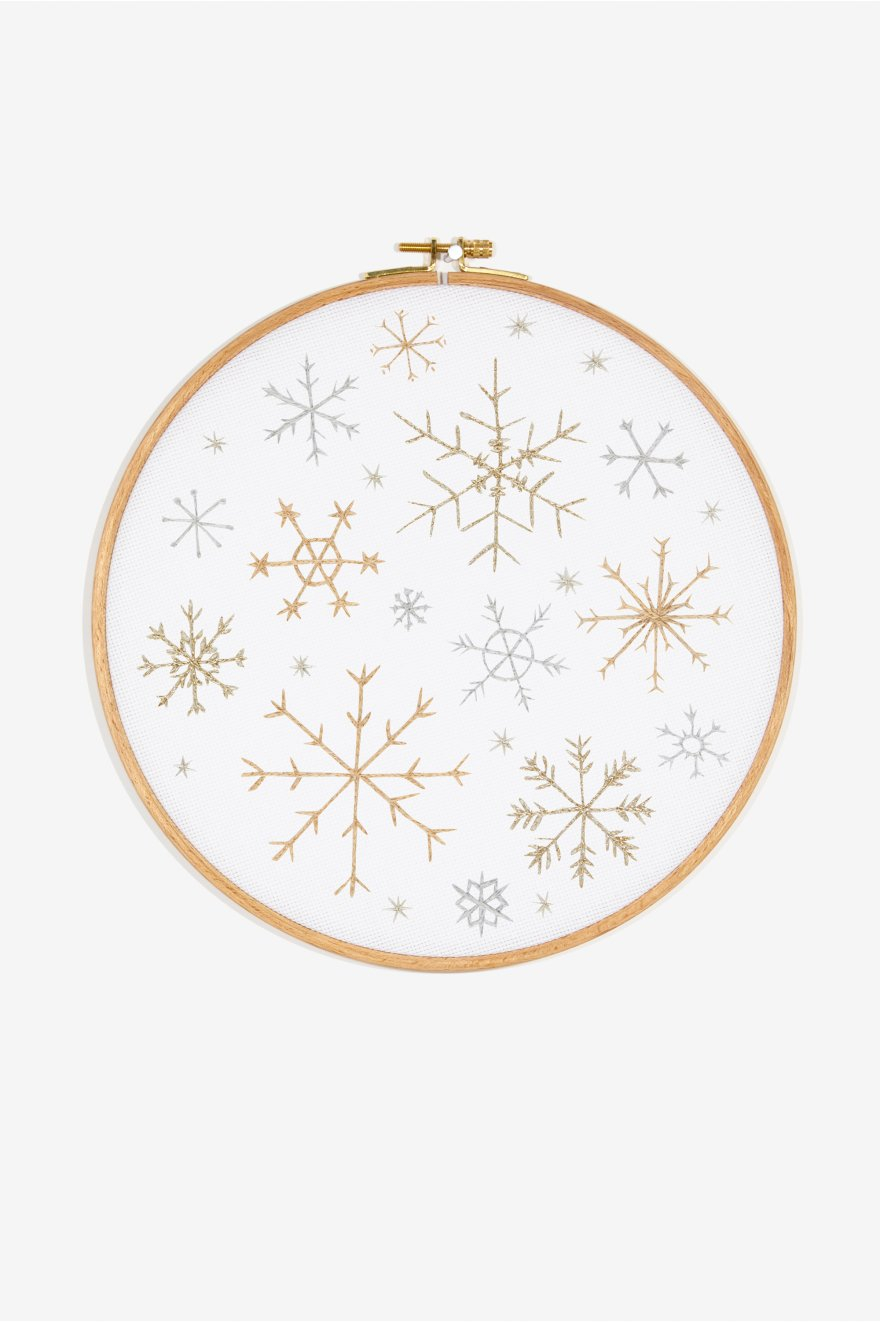 Snowflake Embroidery Pattern Snowflakes Pattern Intermediate Dmc