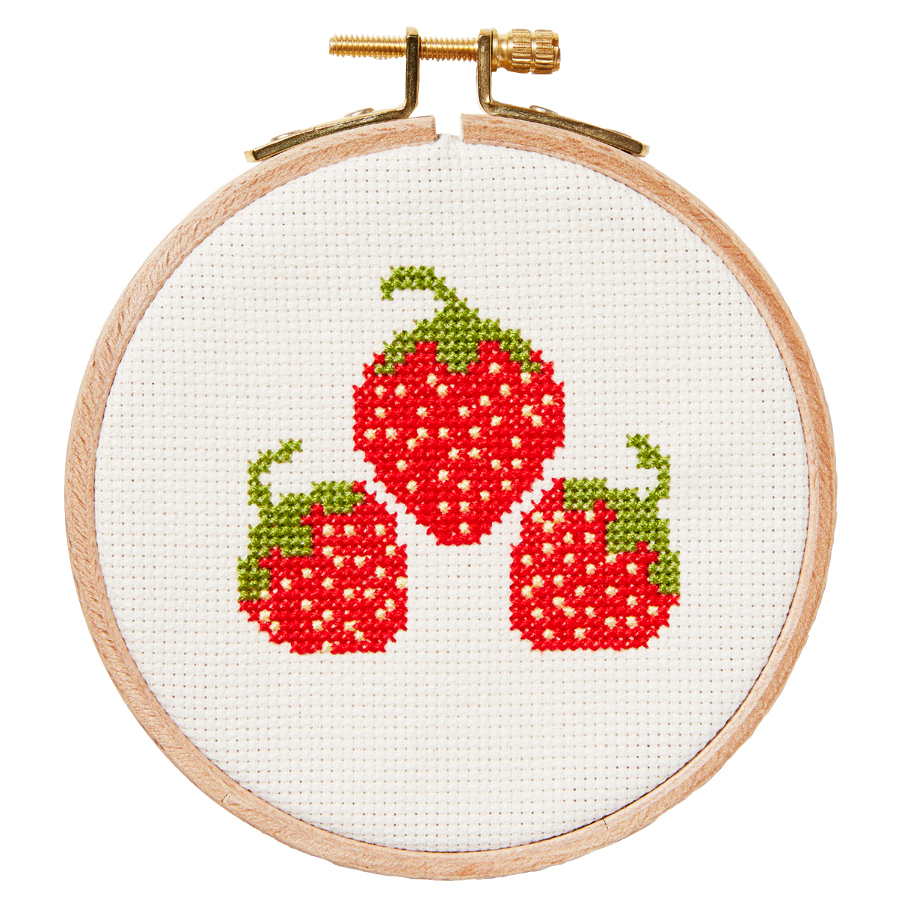 Strawberry Embroidery Pattern Country Living Cross Stitch Strawberries