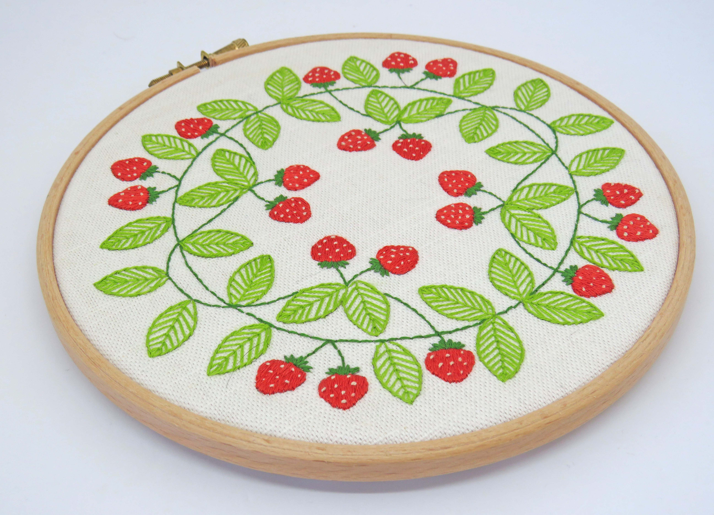 Strawberry Embroidery Pattern Hand Embroidery Pattern Pre Printed Fabric Strawberry Embroidery Design Pdf Embroidery Pattern Embroidery Hoop Art
